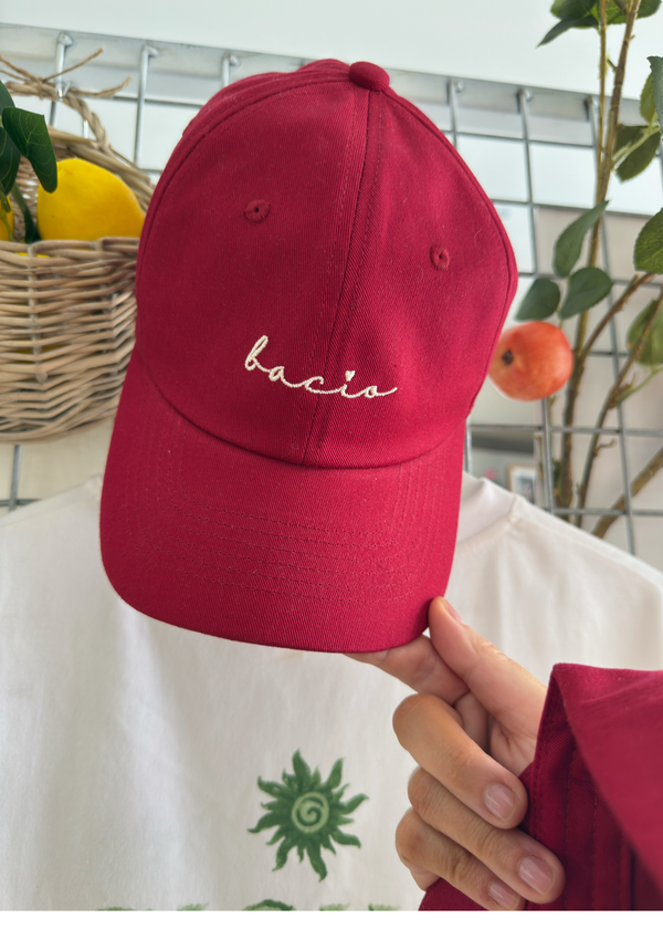 Bacio Cap